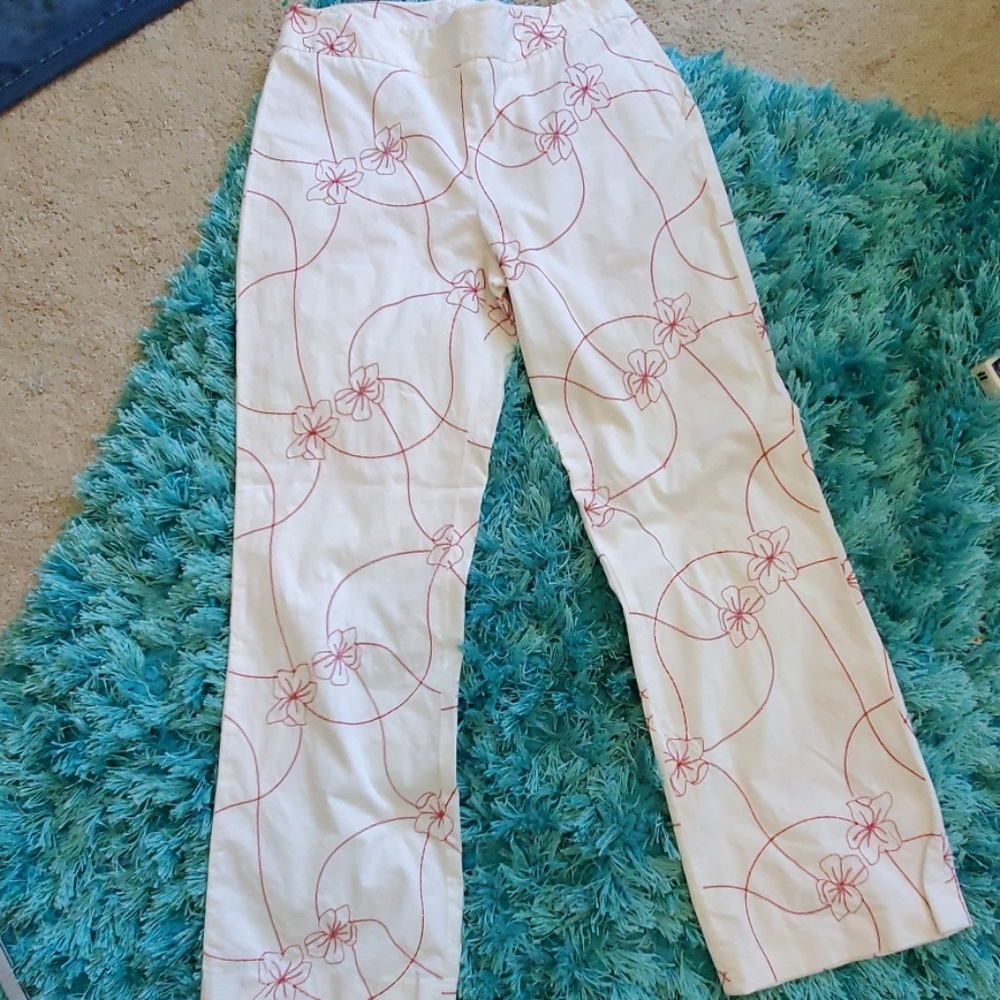 womens sz 8 violetta cream / red pants